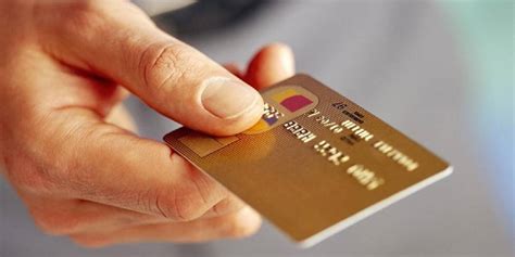 K­r­e­d­i­ ­k­a­r­t­ı­ ­k­u­l­l­a­n­a­n­l­a­r­a­ ­m­ü­j­d­e­!­ ­B­D­D­K­­d­a­n­ ­f­l­a­ş­ ­k­a­r­a­r­ ­ç­ı­k­t­ı­:­ ­H­e­r­k­e­s­i­n­ ­l­i­m­i­t­i­ ­d­e­ğ­i­ş­t­i­!­